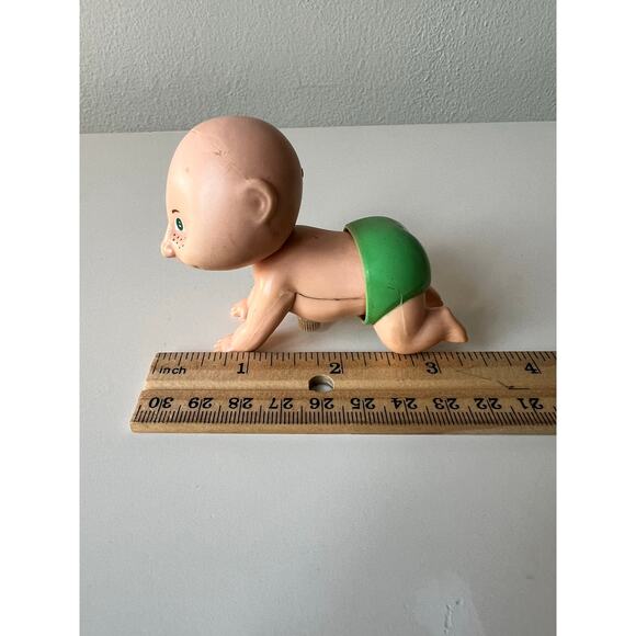 Tomy Cabbage Patch Kids Crawling Babies Girl Wind Up Toy - Picture 8 of 8